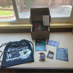 Owl Crate 'MEMENTO MORI' Box The Depths Nicole Lesperance Bundle Lot Owlcrate